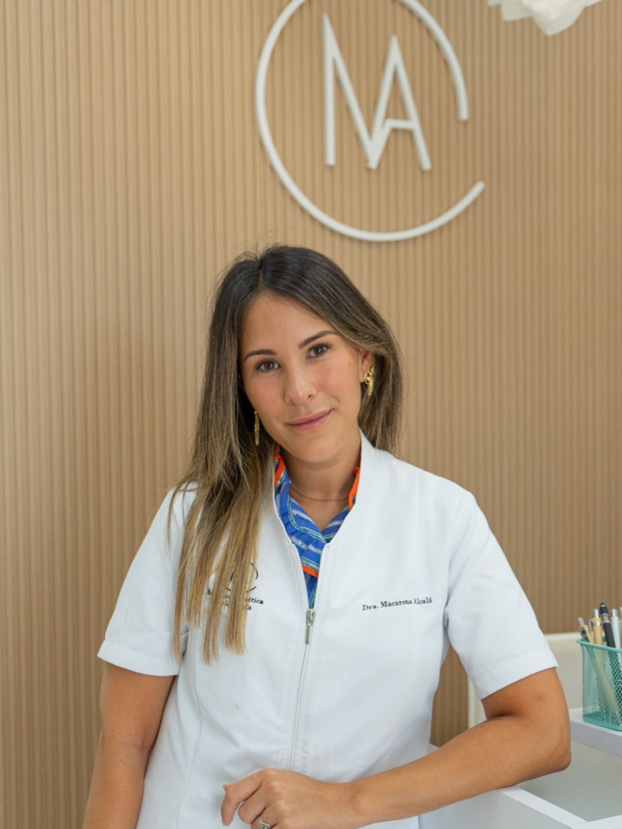 Macarena Alcalá, Directora Médica de la clínica